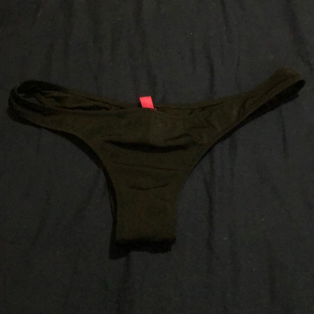 Super Cheeky Victoria’s Secret Bikini Bottoms